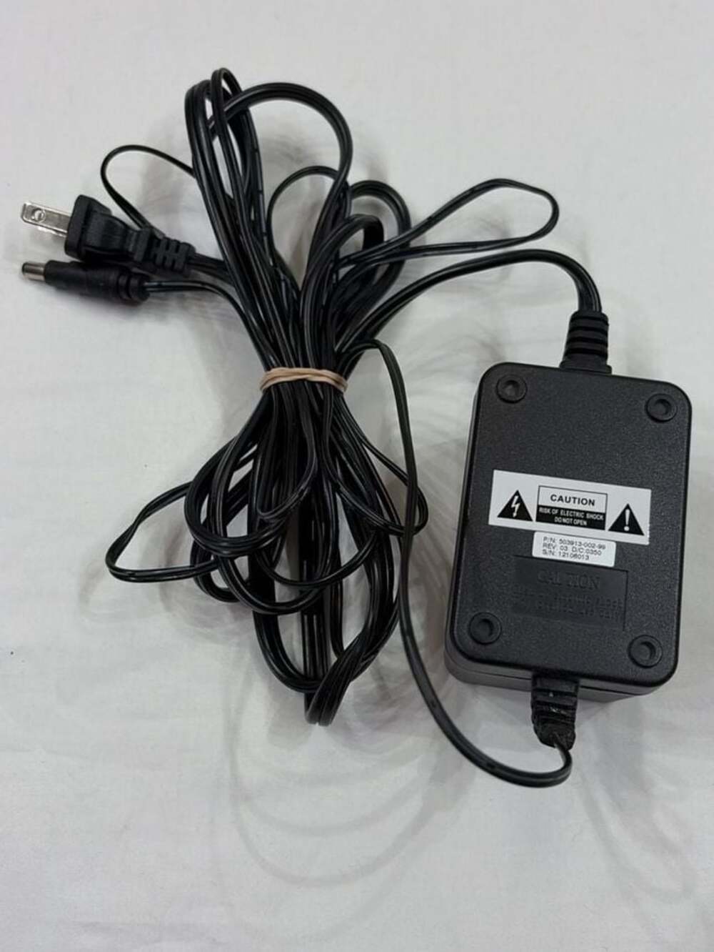 LiteOn PB-1090-1L1 AC Power Adapter 12V 750mA